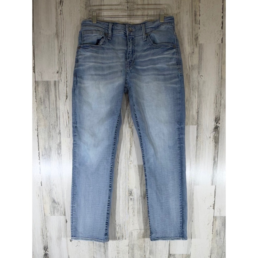 BKE‎ Jake Straight Jeans 33x30 (32x29) Light Wash Blue Denim Faded Whiskered